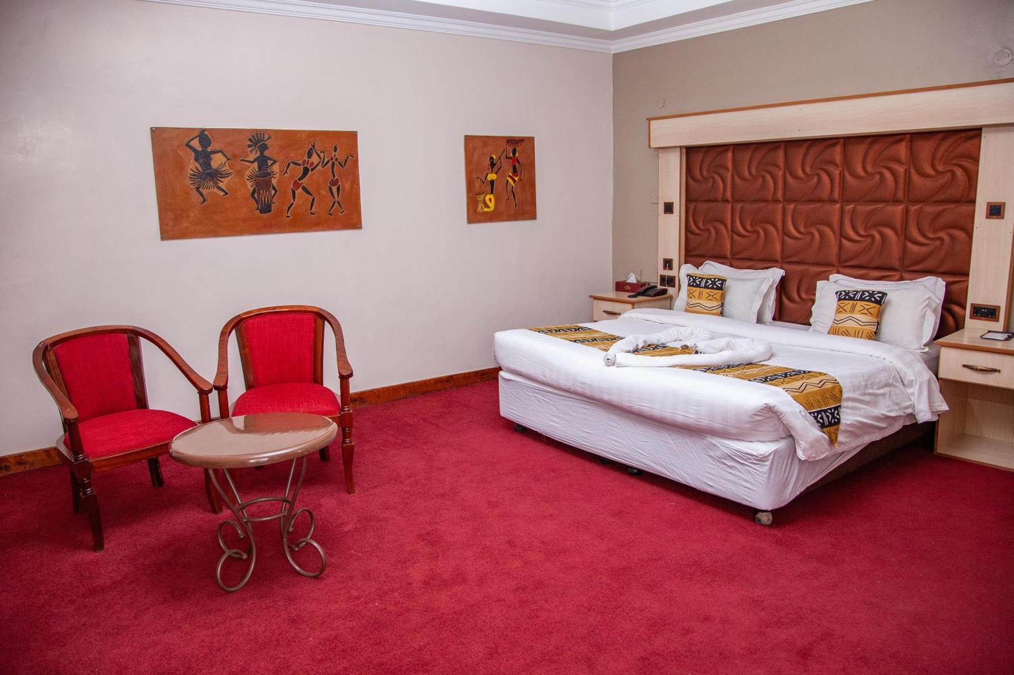 The Luke Hotel Cravers Thika Экстерьер фото